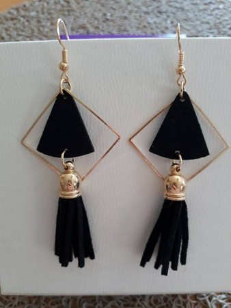 /products/boucles-triangle/
